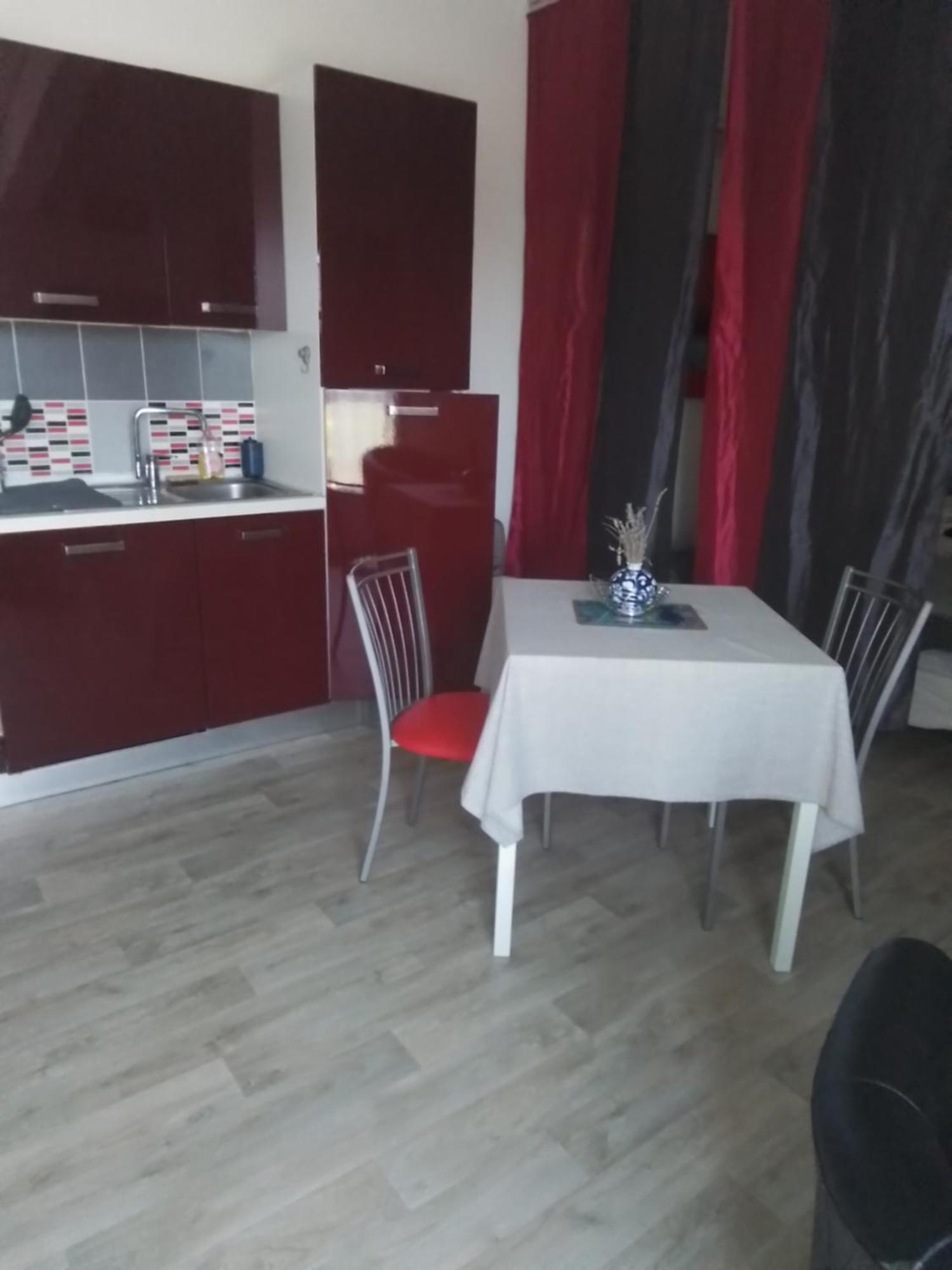 Tiny House Independante Climatisee Moulès Zewnętrze zdjęcie